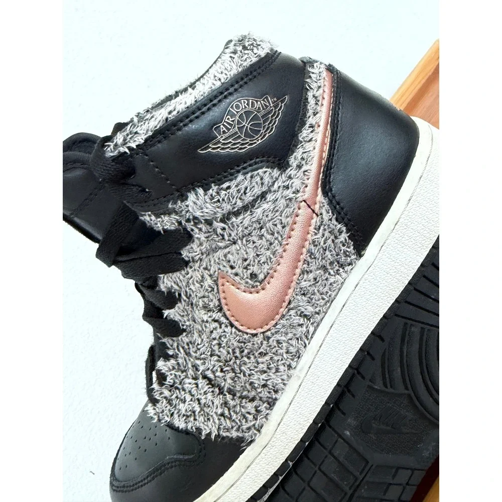 Air Jordan 1 Retro High GG Summer of High Black Bronze 332148-022 Size 4.5Y